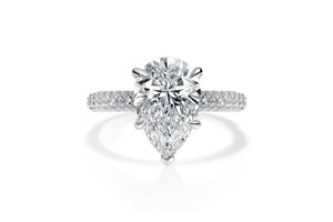 Pear Cut Diamond Engagement Rings
