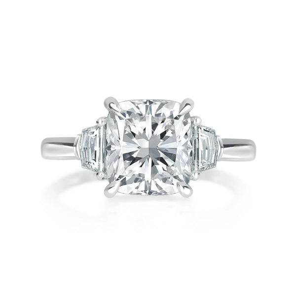 Marni - Engagement Ring in Platinum