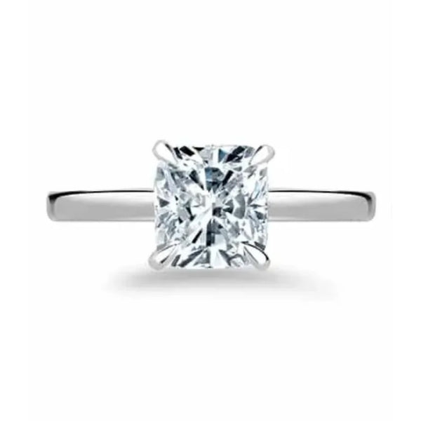 Vera - Engagement Ring in Platinum